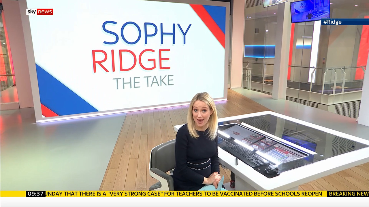 01.31 - 08.30.00 - Sophy Ridge On Sunday. The host invites special gu..._001.ts_snapshot_25.52.057