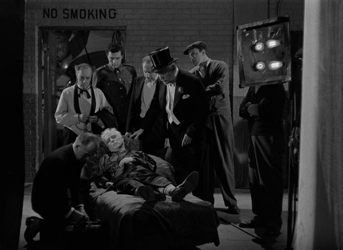 Limelight 1952 Criterion (1080p x265 10bit Tigol
