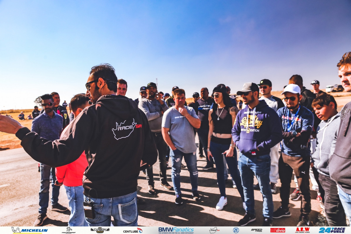 BMWFanatics RD19 Divio (239)