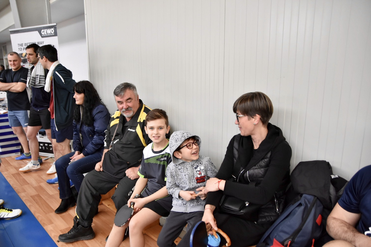 5C9A7CDE-8EC0-4CFB-BBAB-C58E96697166