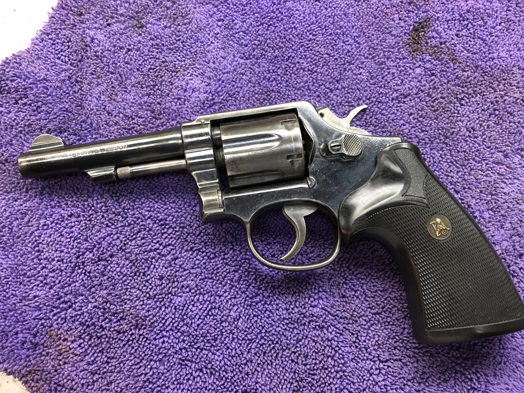 00535EF4-0111-4E93-84AA-BE75DC1CACC3