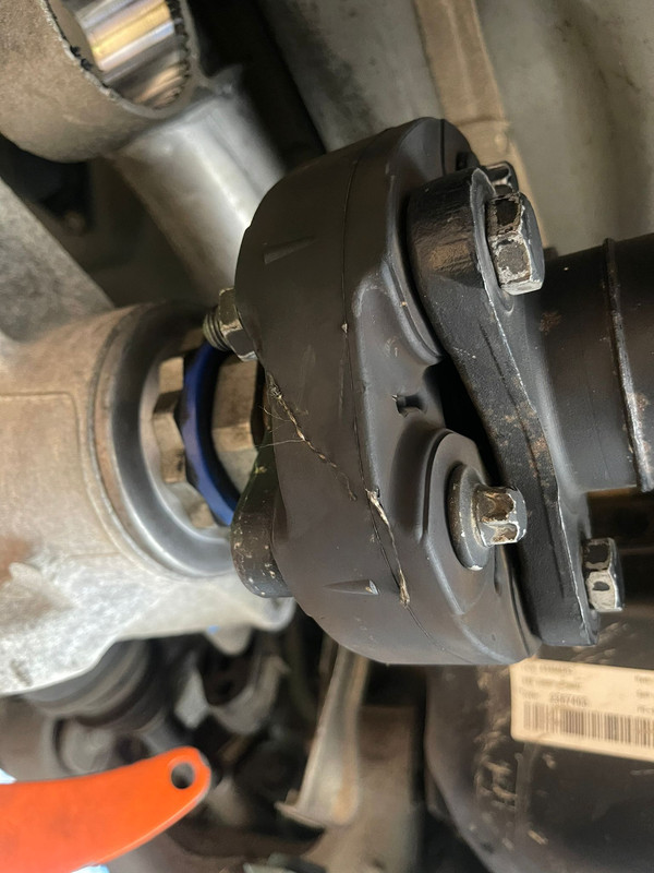 414C236F-C153-4CD7-8A5F-AEF720A4AAA5