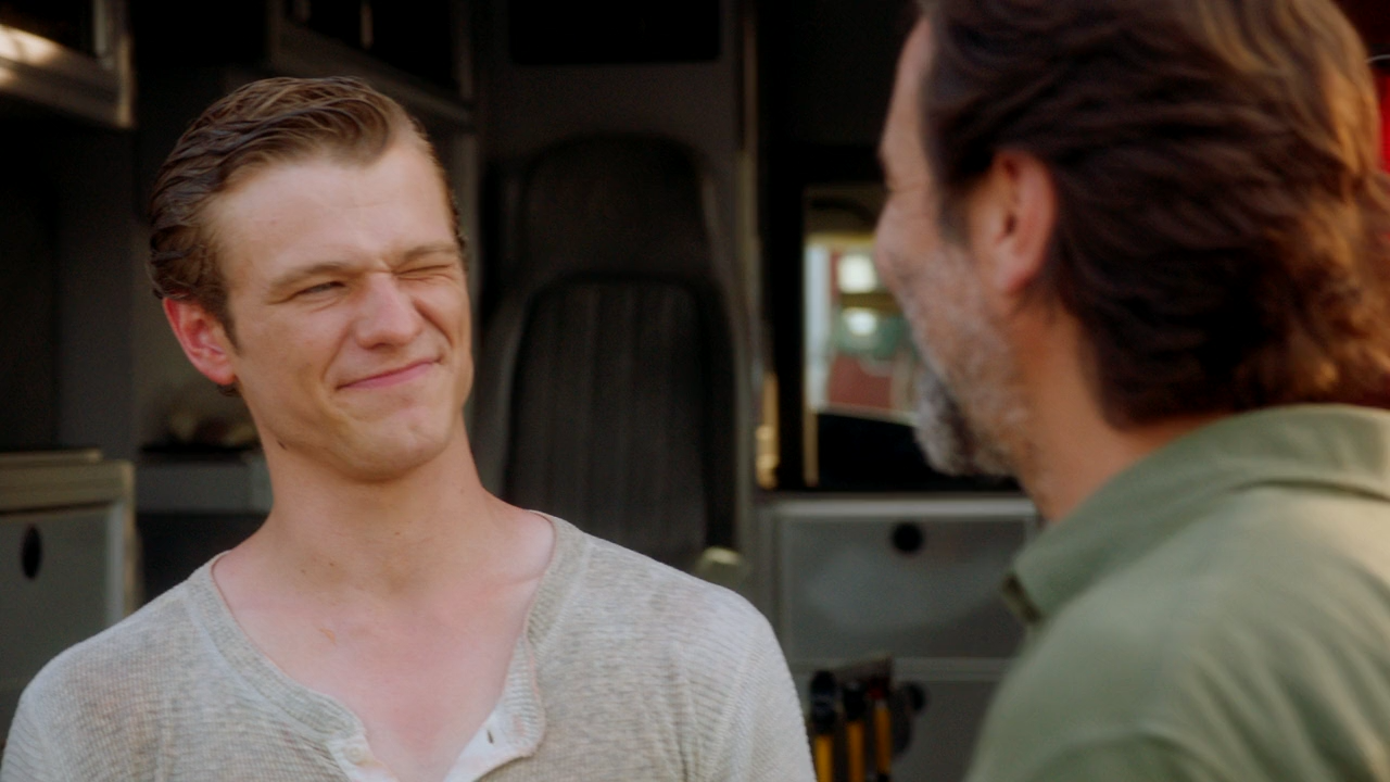 MacGyver.2016.S04E01.Dalle.ceneri.ITA.720p.AMZN.WEB-DLMux.H.264-MeM.mkv_snapshot_37.36_[2021.05.30_1