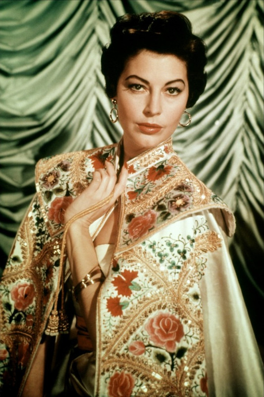 Ava_Gardner_b90