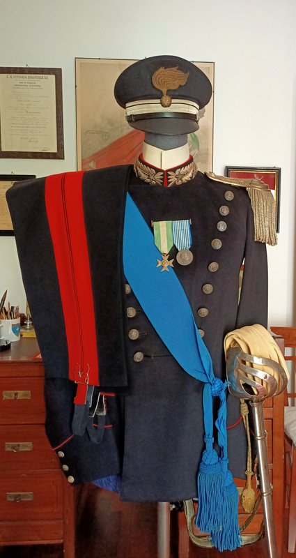 Uniforme da cerimonia Carabinieri Reali
