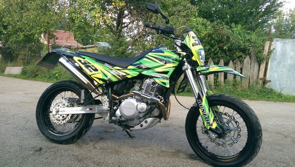 BM Motard 200 BM Motard 200