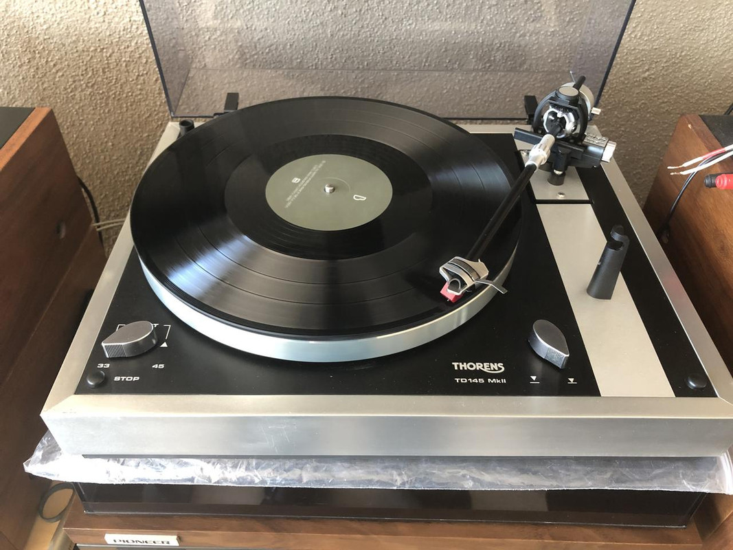 9F726668-F569-4AFC-81EC-020C35BE25C8