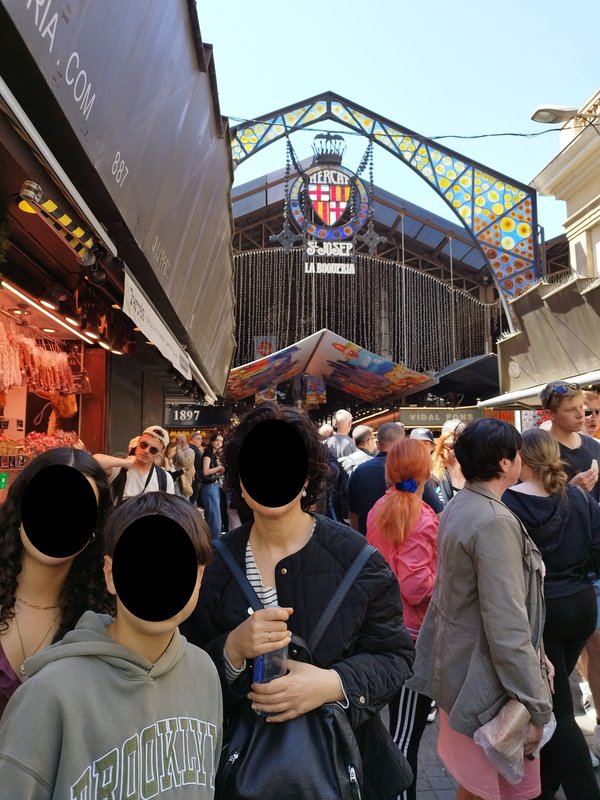 Barcelona 2025 - Blogs de España - Dia 2. Jueves 17 de Abril. El barrio gótico. (12)