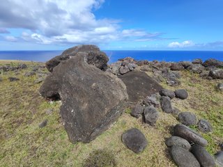 Terevaka:Ahu Te Peu-Vai Mata-Ana O'Heu-Ahu a Tenga-Hanga O Teo-Papa Tekena - Isla de Pascua - Chile (15)