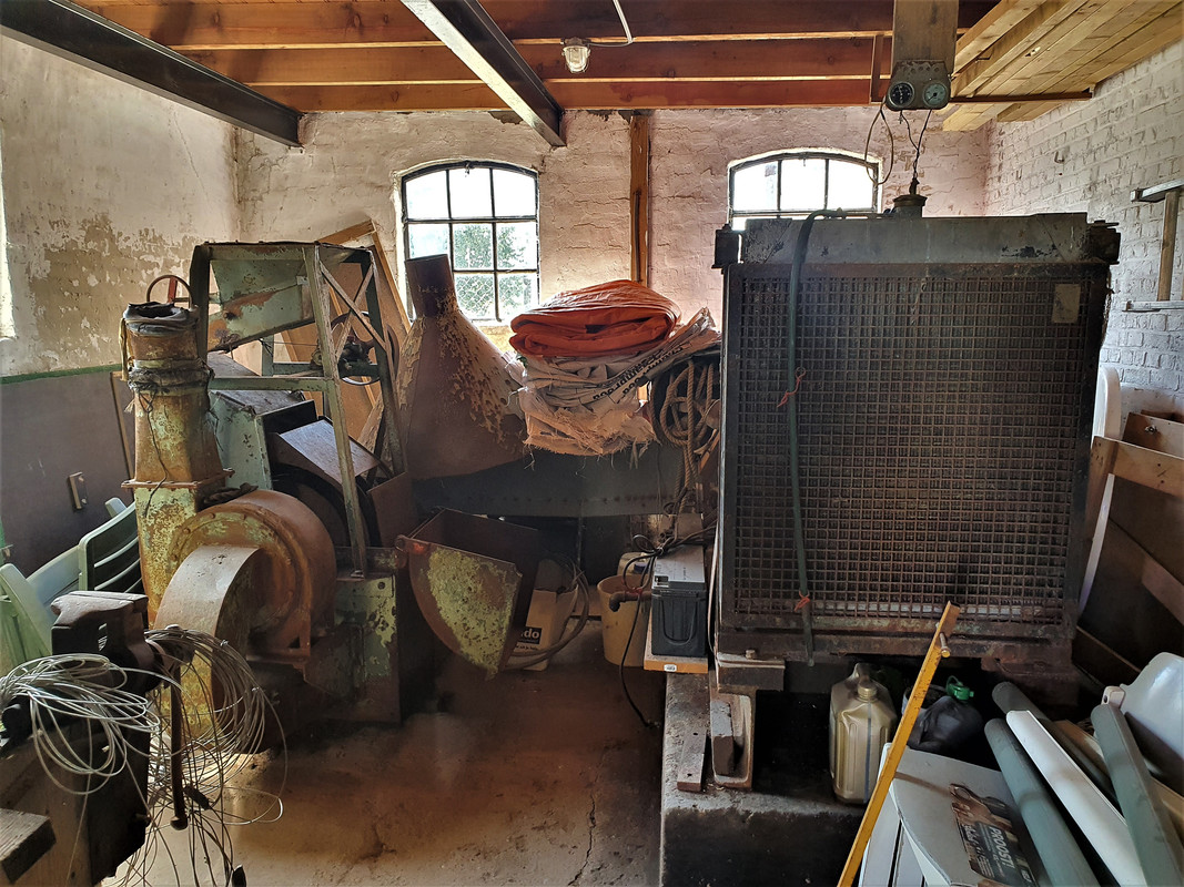 Pieter Zuijkerbuijk, De Oude Molen (motor) 02 Fijnaart 30-05-2020