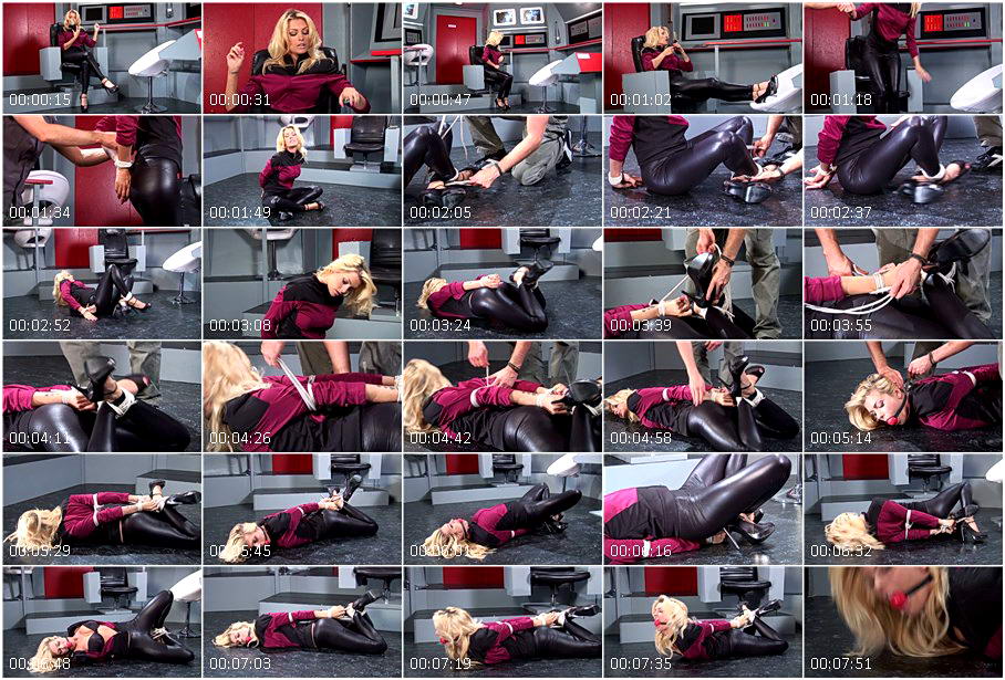 glamour_model_bondage_1296.wmv