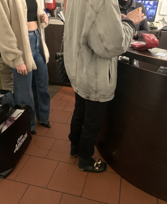 1B4E01F3-3A28-437B-9157-F6BBB1F4DCED