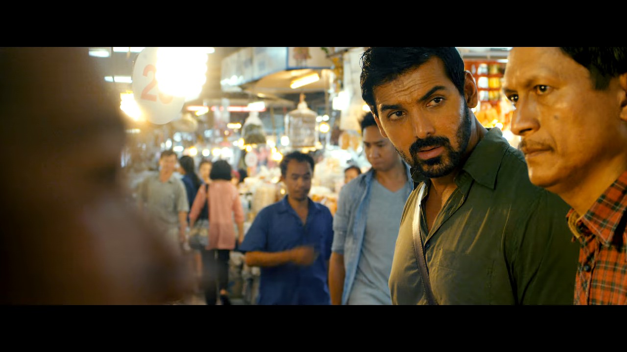 Madras-Cafe-2013-Hindi-NF-WEB-DL-1080p-AV1-EAC3-6ch-MSub-mkv-snapshot-01-22-33-500