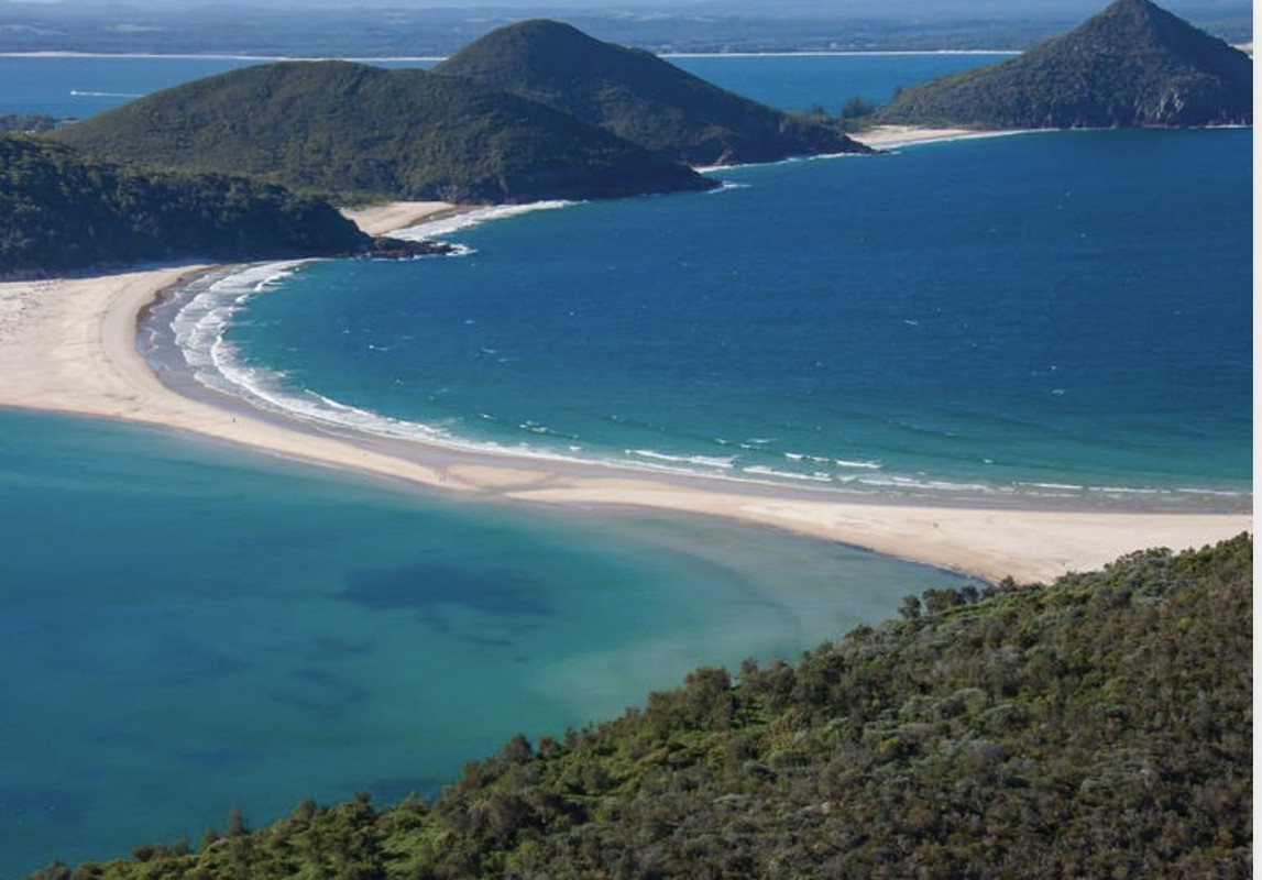 4FAED366-3703-47C7-B241-92BA7E97C429