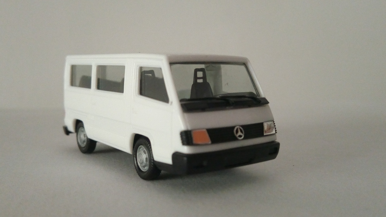 Macht (7844)