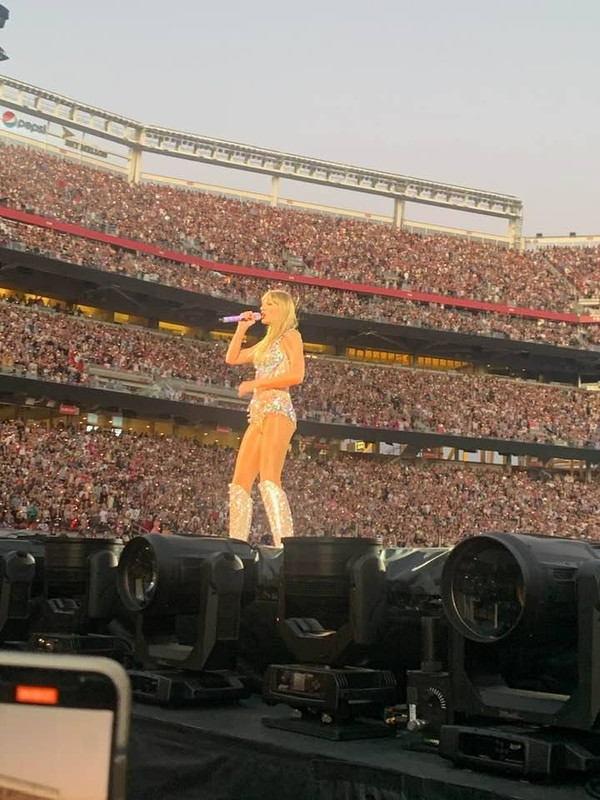 362032039_6370442063052865_5406316094857390900_n (1)