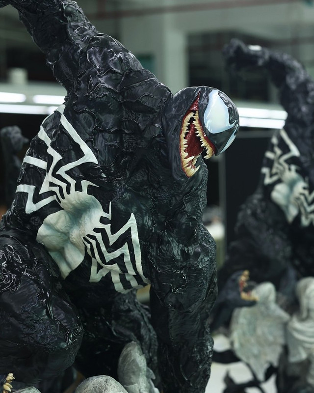 Premium Collectibles : Venom - Arise 1/4 Statue 3