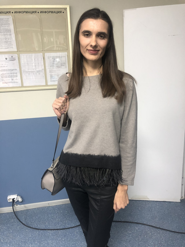 C29ECB75-A250-481C-BB79-1017E8C7CE8E