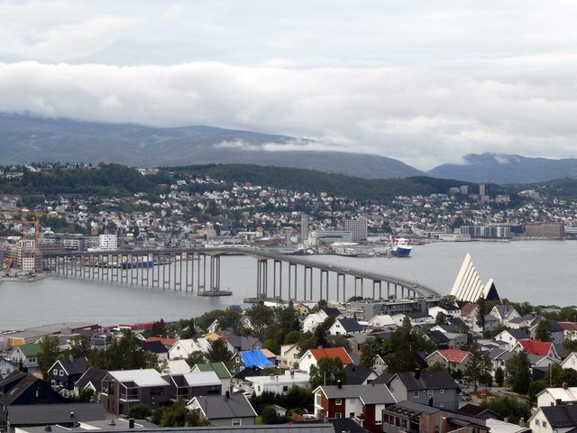 DÍA 3 – Vuelo BERGEN-TROMSØ y visita de TROMSØ - 12 días por Noruega: Bergen - Tromsø - Islas Lofoten - Oslo (21)