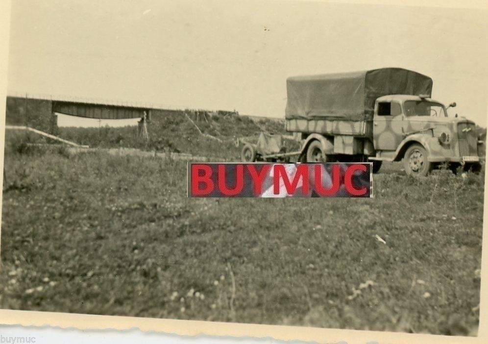 FOTO LKW KFZ SUPER TARNUNG ANSTRICH GESCHÜTZ