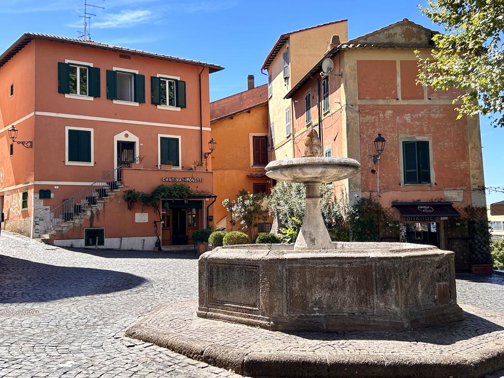 Жаркий сентябрь на побережье Тирренского моря. Жаркий сентябрь на побережье Тирренского моря.