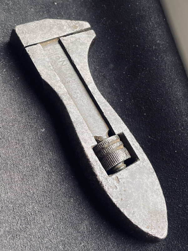 790A085B-C596-48DB-8D18-86AC65F834ED