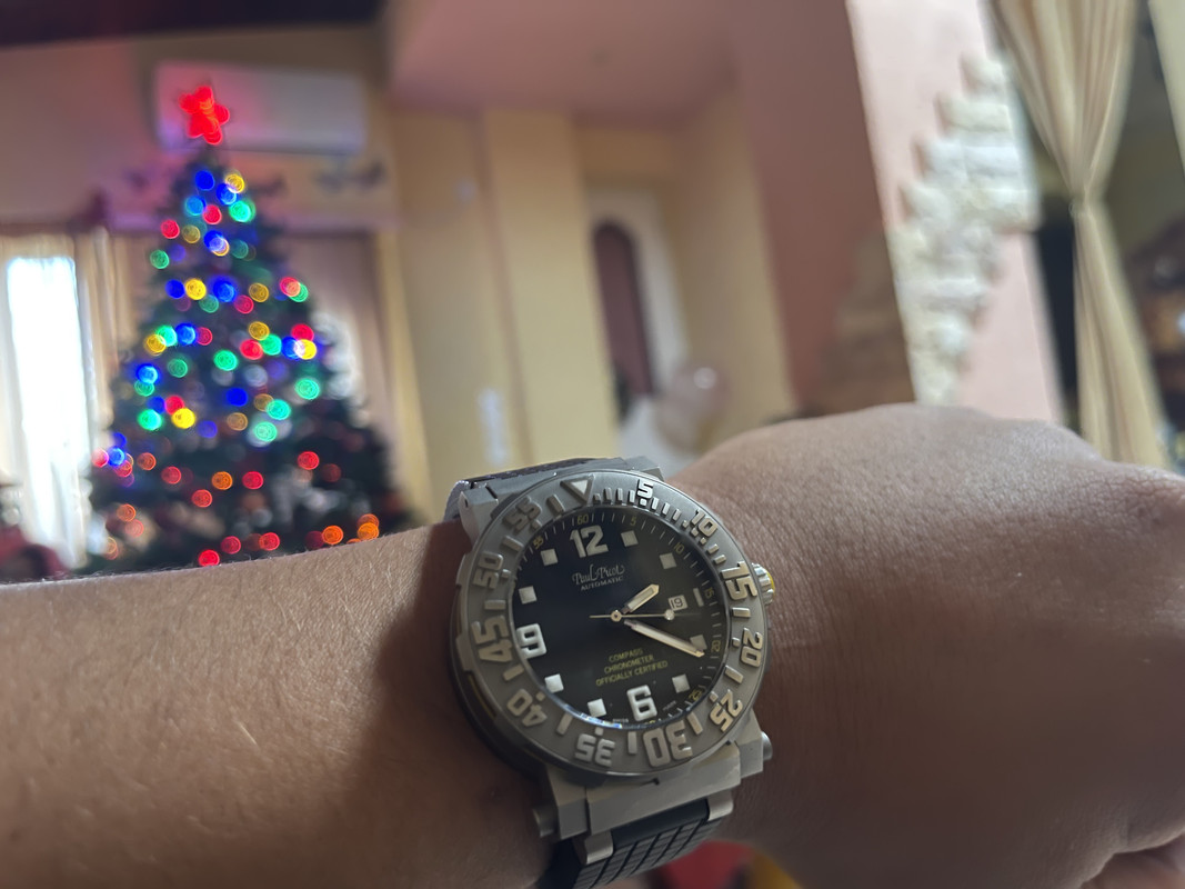 A8E8C12F-B083-4E88-A9A1-CEE8EBC57DA9