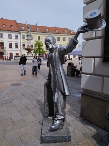 IMG-20250421-111344