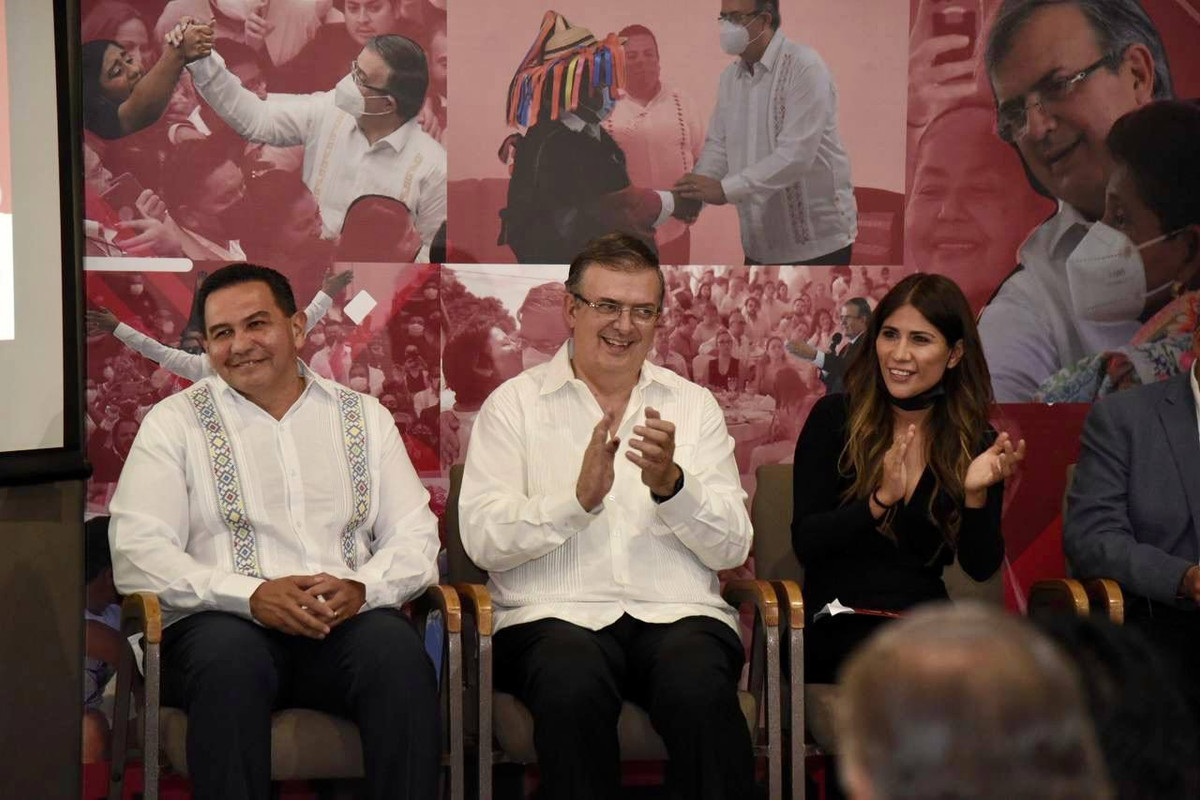 Marcelo Ebrard asistirá a la toma de protesta de Gustavo Petro