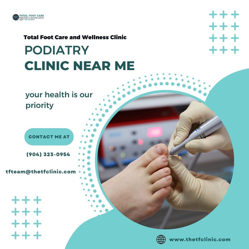 Online Doctor Consultation Instagram Post