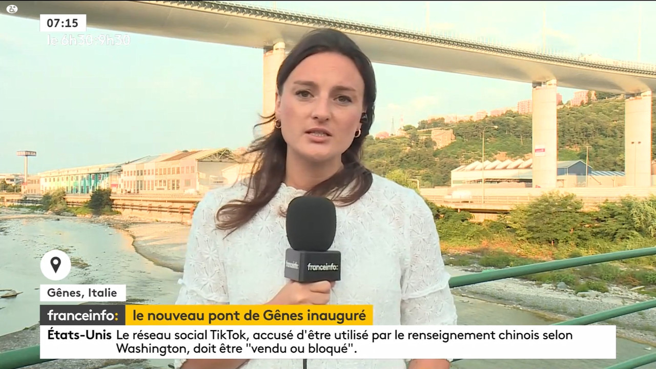 08.03 - 05.29.00 - 9h30. Entre JT, chroniques, invités et revues de p....ts_snapshot_00.52.45.334