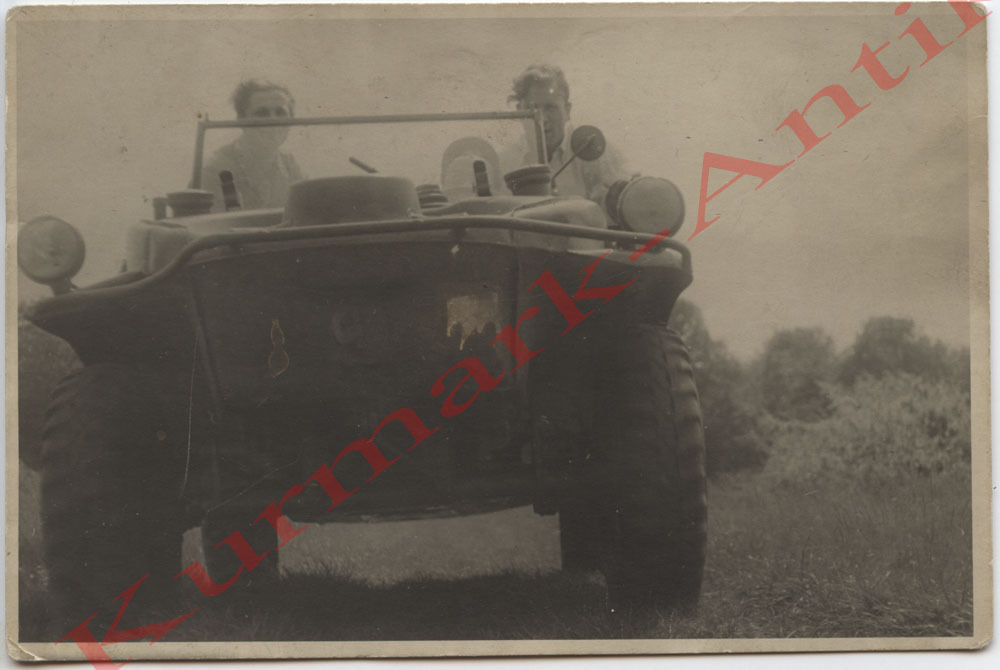 Foto Wehrmacht VW Kübel Schwimmwagen Typ 166 im 