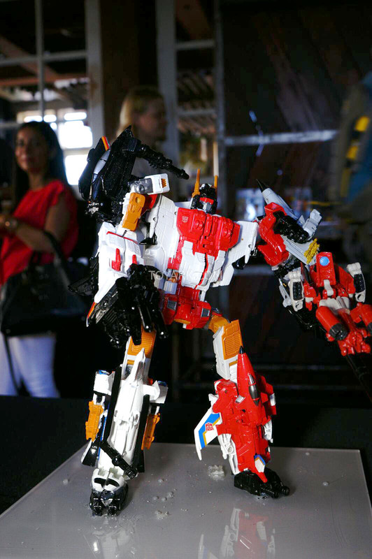 SDCC-2014-Hasbro-Transformers-Breakfast-003_1406
