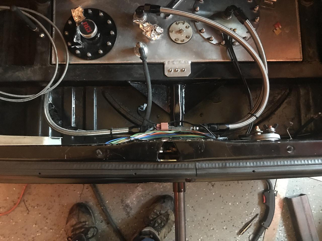 9C12B909-F3DD-4D3A-8824-A7A898993655