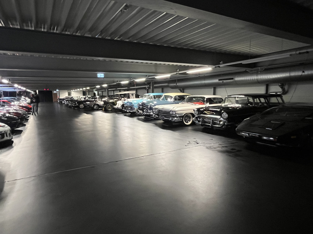 6E990F85-6F1E-4A0D-BA5D-9245AB80B7FD