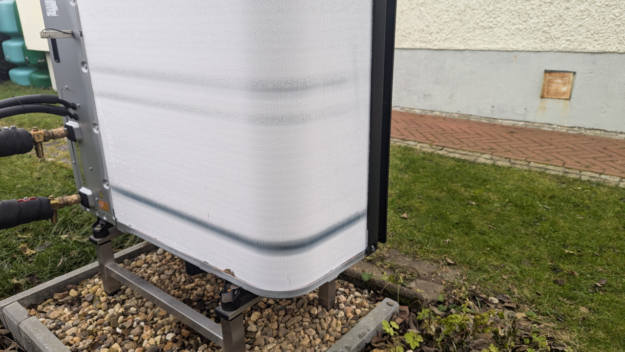 PXL_20241207_084502595