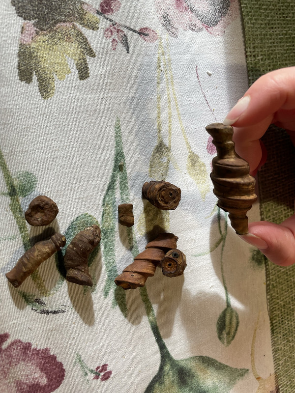 07C0C34C-48B4-4675-9A1C-3932D11CB54A