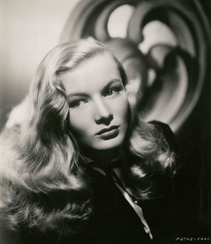 veronica_lake_mb24