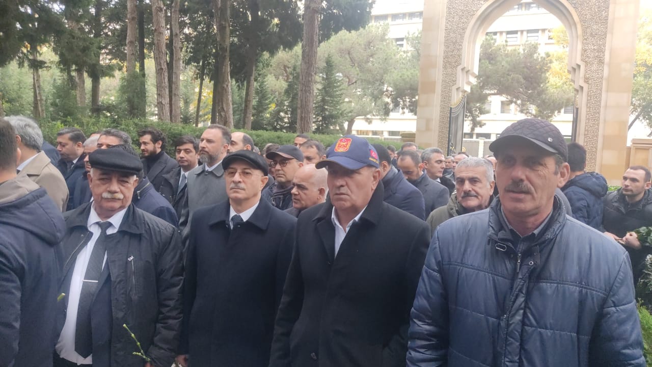 Whats-App-Image-2025-12-12-at-22-17-08-(3)