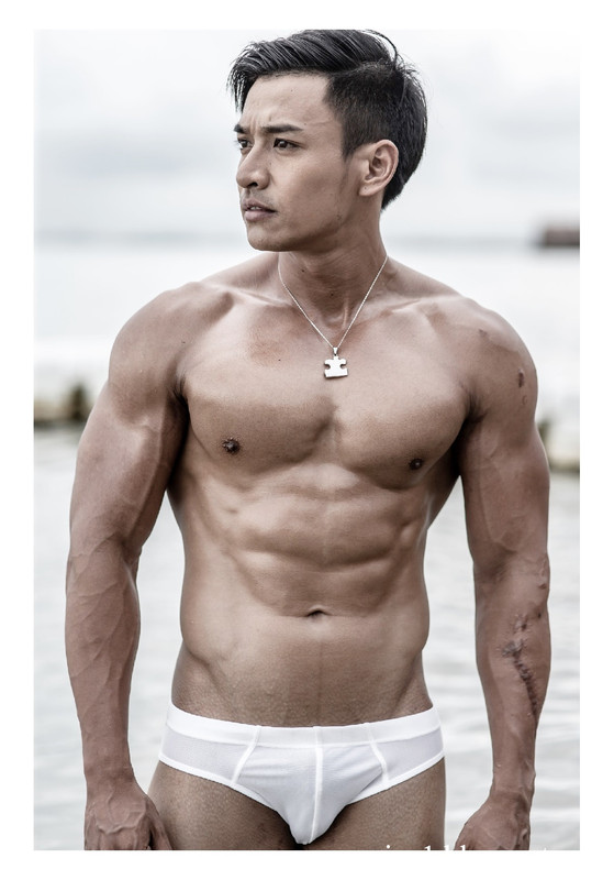 MenThor 1 - Anh trai 6 múi không thể menly hơn!