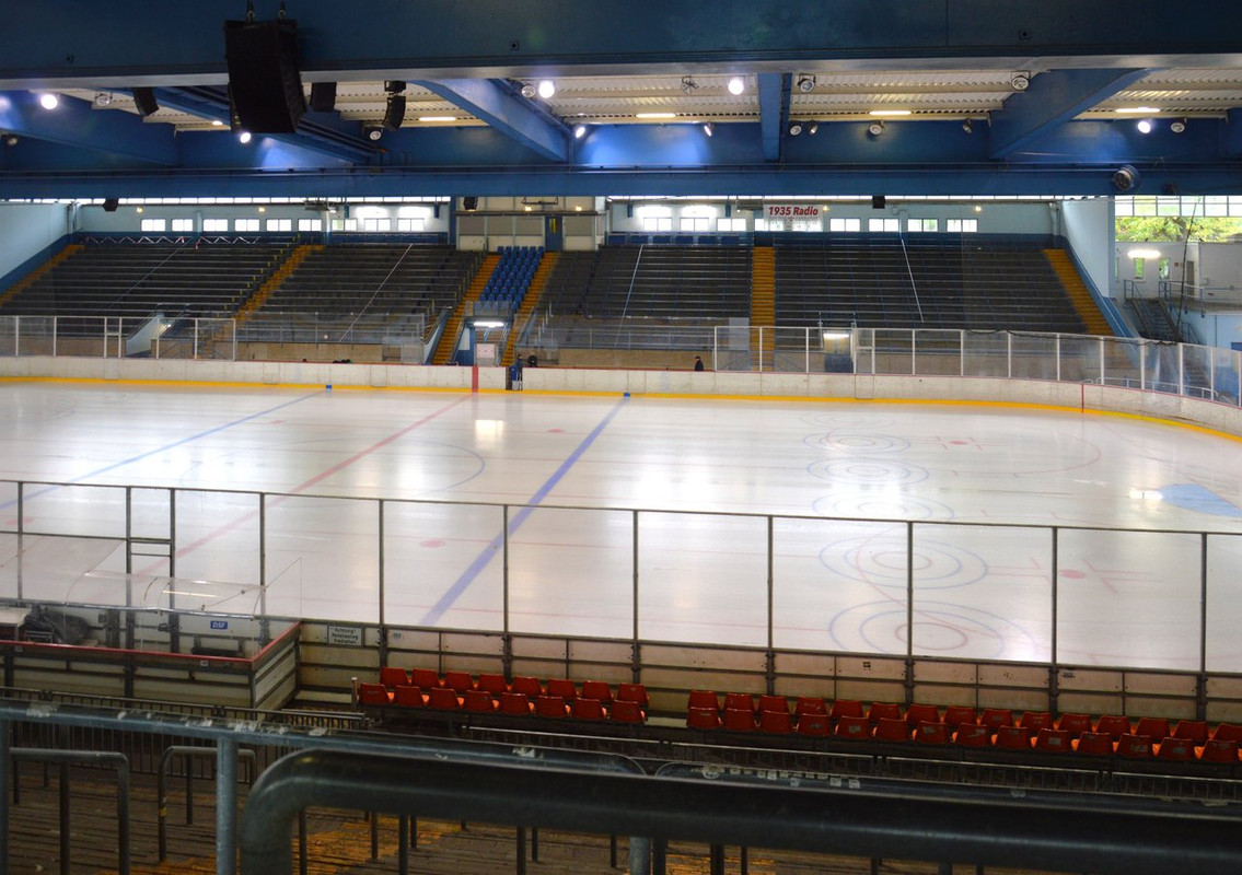 2017-10-31-Eisstadion-Brehmstra-e-D-sseldorf-89-Shift-N.jpg