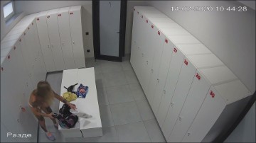 [Image: Voyeur25215110640.jpg]