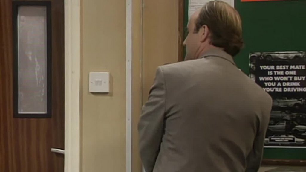 [Image: 2rq7nxhvz5c3.jpg]