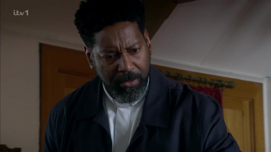 [Image: cfo4hgk0bl06.jpg]