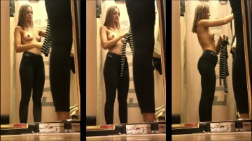 [Image: Voyeur23715094938.jpg]