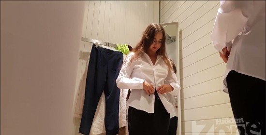 [Image: Voyeur61555121146.jpg]