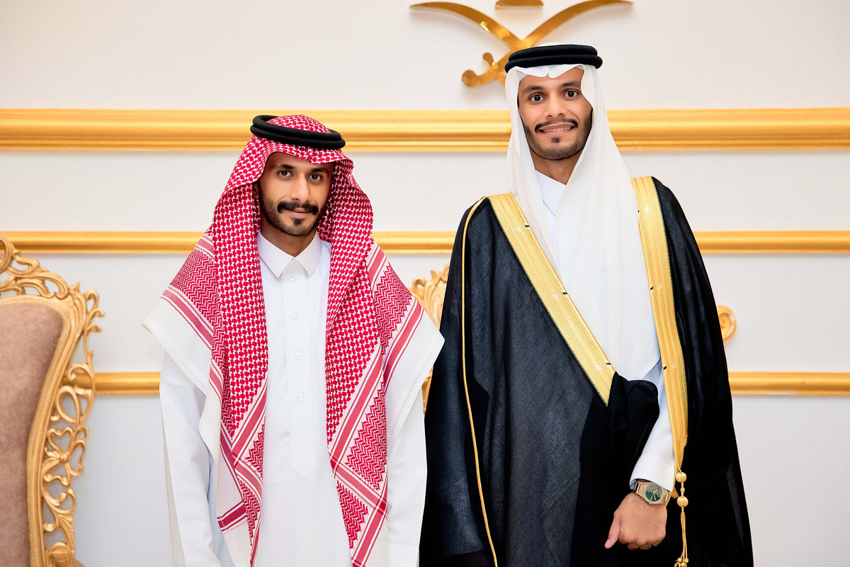 Freelancers-BN7-A4200