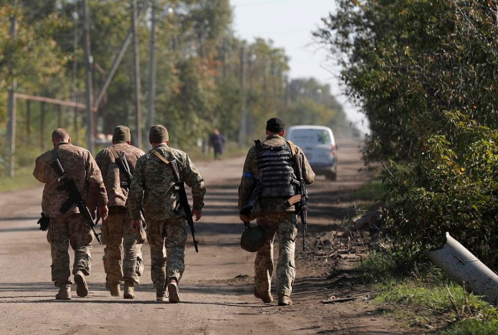 Rusia multa a Twitch por negarse a eliminar información sobre la guerra