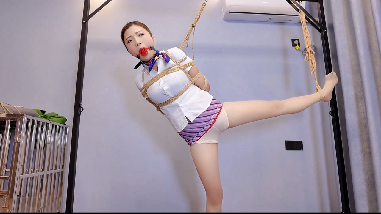 李大侠 佳佳后手观音单腿吊.mp4_20250704_090129.077