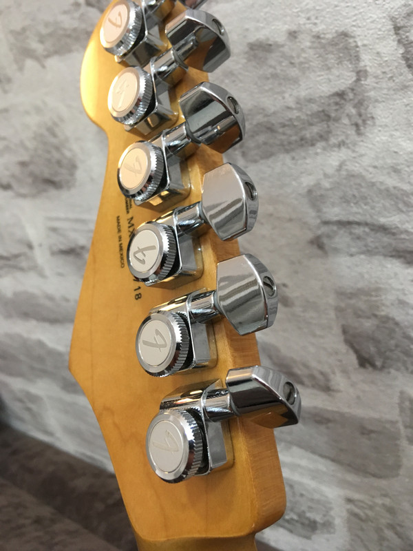 B3FB88E6-162B-4D0E-A825-EA40A2064157